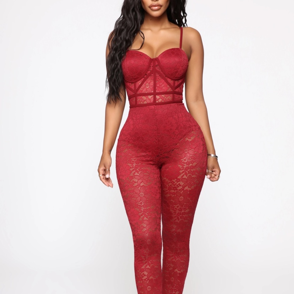 Sheer jumper from Fashion Nova, tried on but never worn, new with tag